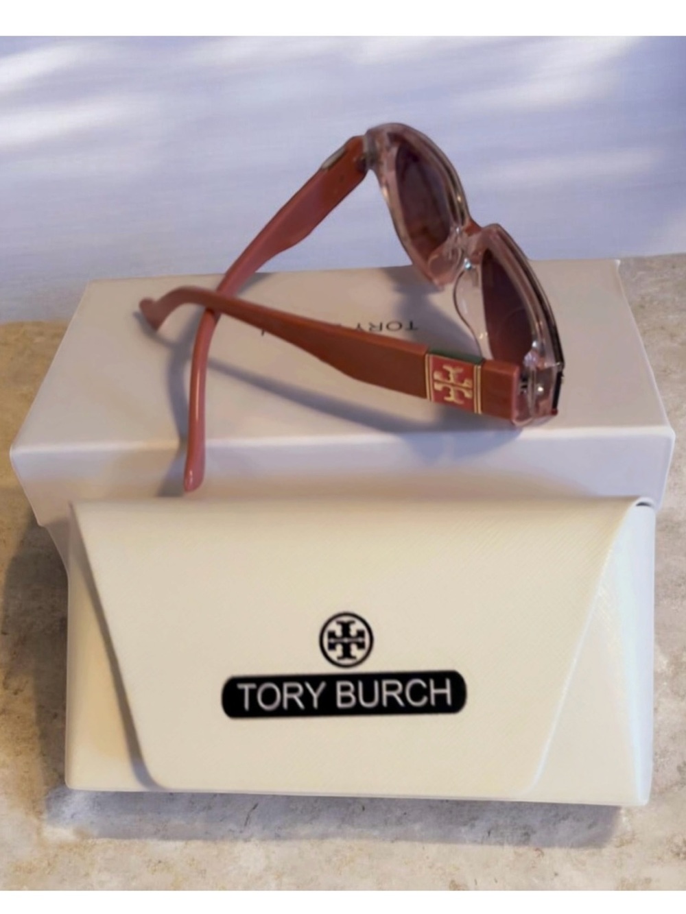 New ~ Tory Burch Brown Gradient Sunglasses W/Dusty Rose Frame ~ W/Case - Picture 3 of 3